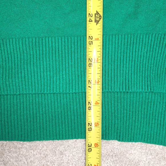 Green Dreamers V-Neck Women's Sweater - Picture 8 of 8